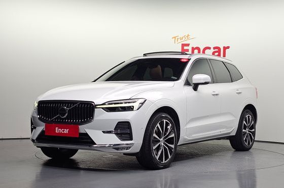 Volvo XC60 B6 Ultimate Bright — пробег 54 192 км — фото 1 из 5