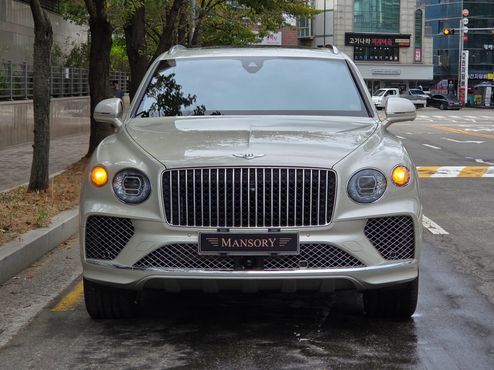 Bentley Bentayga 4.0 V8 Azure — пробег 39 450 км — фото 3 из 5