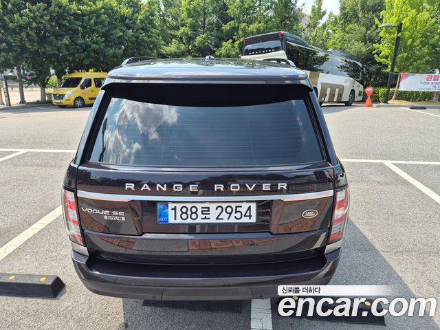 Land Rover Range Rover 4.4 SDV8 Vogue SE DIESEL — пробег 238 000 км — фото 5 из 5