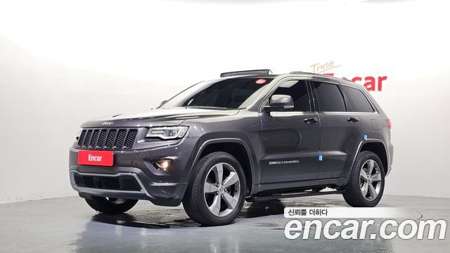 Jeep Cherokee 3.0 Diesel Overland WK2 — пробег 103 088 км — фото 1 из 5
