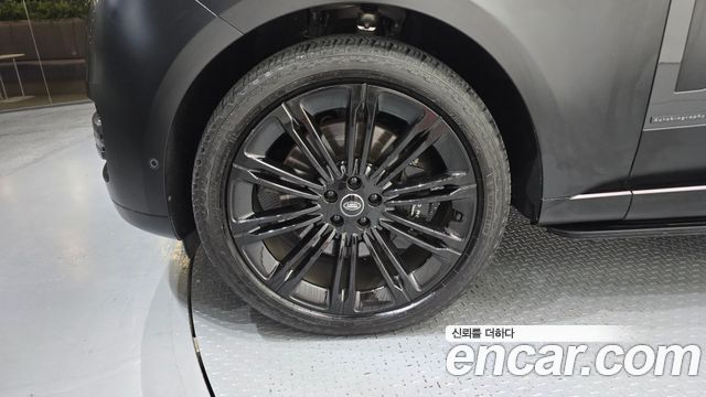 Land Rover Range Rover P530 Autobiography Long Wheel Base — пробег 30 791 км — фото 5 из 5