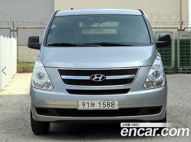 Hyundai Starex 5-Seater VAN CVX Deluxe — пробег 121 642 км — фото 3 из 5