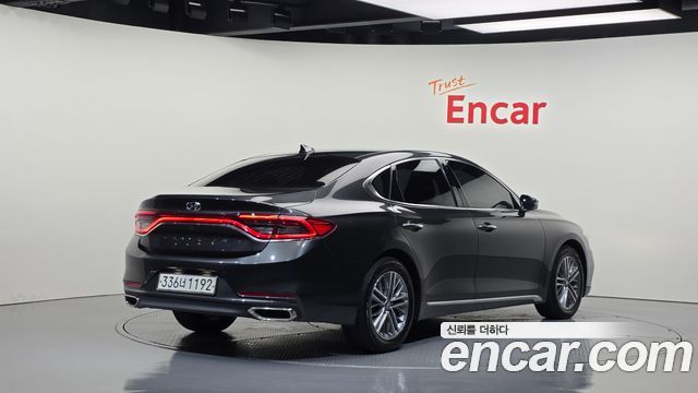 Hyundai Grandeur из Кореи Encar