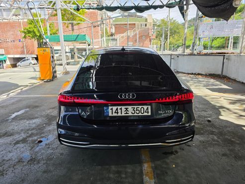 Audi A7 50 TDI Quattrp Premium — пробег 98 995 км — фото 4 из 5
