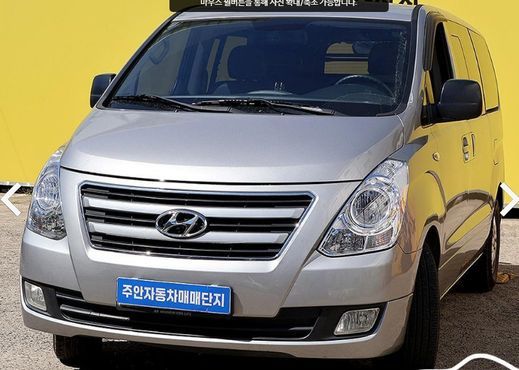 Hyundai Starex 5-Seater VAN Modern — пробег 284 000 км — фото 2 из 5