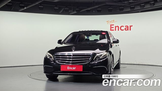 Mercedes-Benz E-Class из Кореи Encar