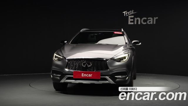 Infiniti QX30 из Кореи Encar