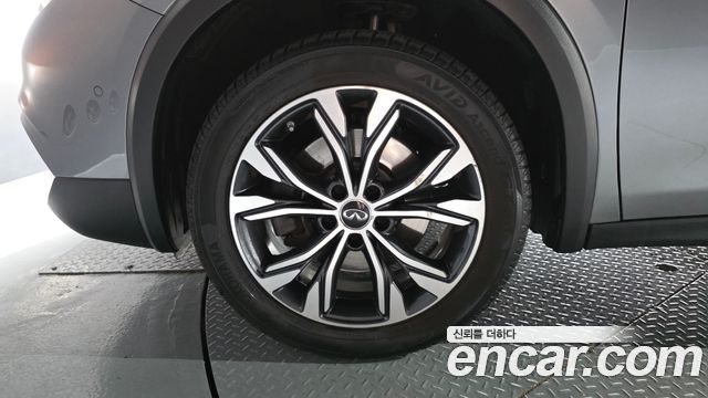 Infiniti QX30 из Кореи Encar