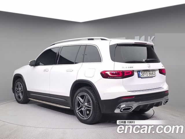 Mercedes-Benz GLB-Class из Кореи Encar