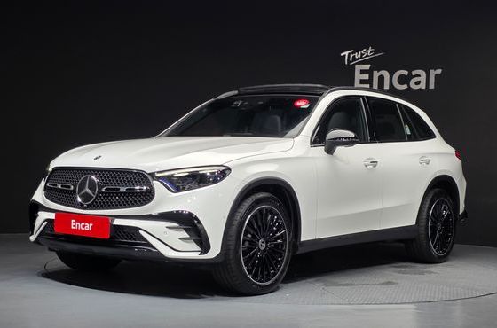 Mercedes-Benz GLC-Class GLC300 4MATIC AMG Line — пробег 1 158 км — фото 1 из 5