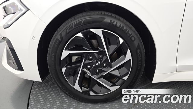 Kia K5 Signature — пробег 80 076 км — фото 5 из 5