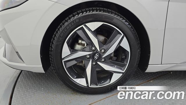 Hyundai AVANTE из Кореи Encar