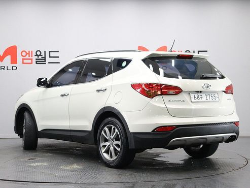 Hyundai Santafe Diesel(e-VGT) 2.0 2WD Premium — пробег 235 075 км — фото 3 из 5