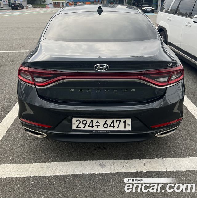 Hyundai Grandeur 3.0 Premium — пробег 138 690 км — фото 4 из 5