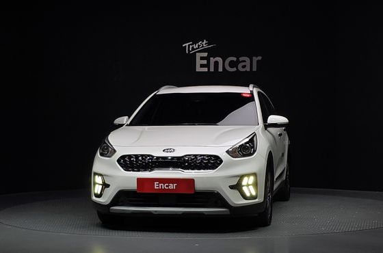 Kia Niro 1.6 HEV Prestige — пробег 93 257 км — фото 3 из 5