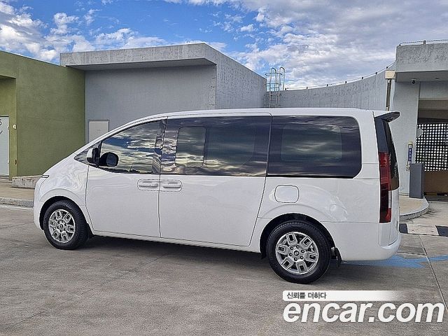 Hyundai Staria из Кореи Encar