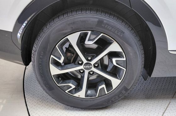 Kia Sportage Signature 4WD — пробег 111 657 км — фото 5 из 5