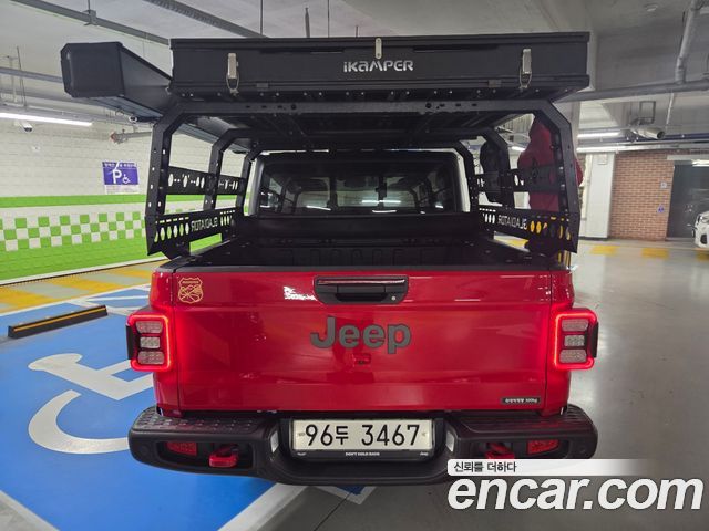 Jeep Gladiator 3.6 Rubicon — пробег 29 500 км — фото 5 из 5