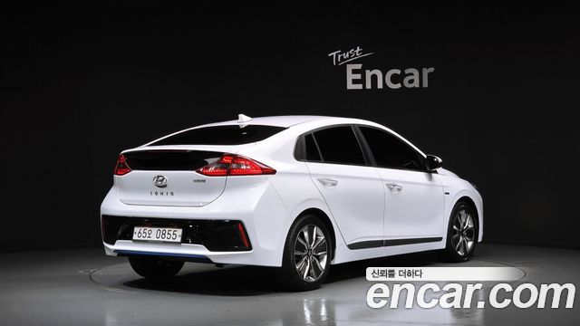 Hyundai Ioniq из Кореи Encar
