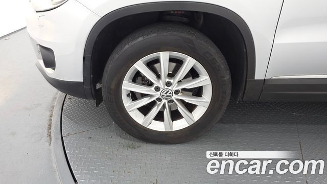 Volkswagen Tiguan из Кореи Encar