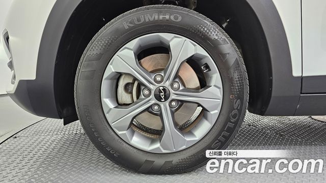 Kia Seltos из Кореи Encar