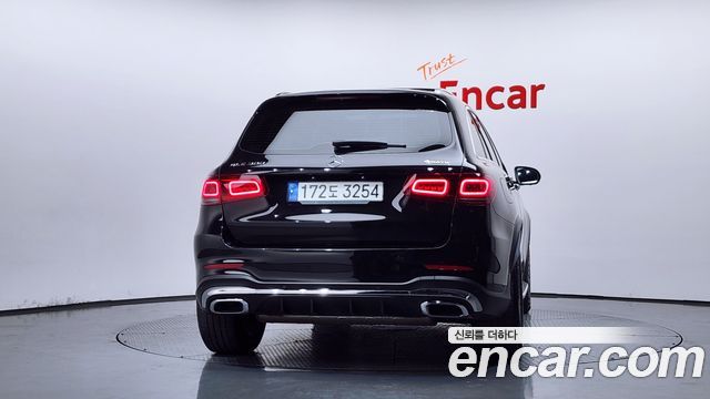 Mercedes-Benz GLC-Class GLC300 4MATIC — пробег 82 814 км — фото 4 из 5
