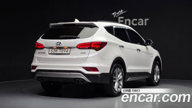 Hyundai Santafe Diesel 2.0 2WD 1 Millon Style — пробег 171 502 км — фото 2 из 5