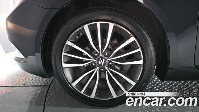 Hyundai Sonata из Кореи Encar