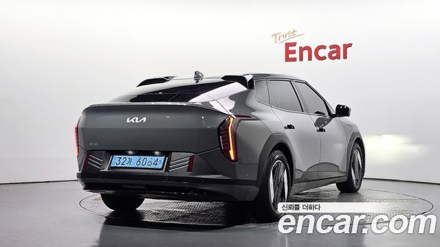 Kia EV4 из Кореи Encar