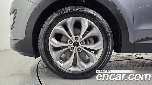 Hyundai Santafe Diesel(e-VGT) 2.2 4WD Premium — пробег 187 845 км — фото 5 из 5