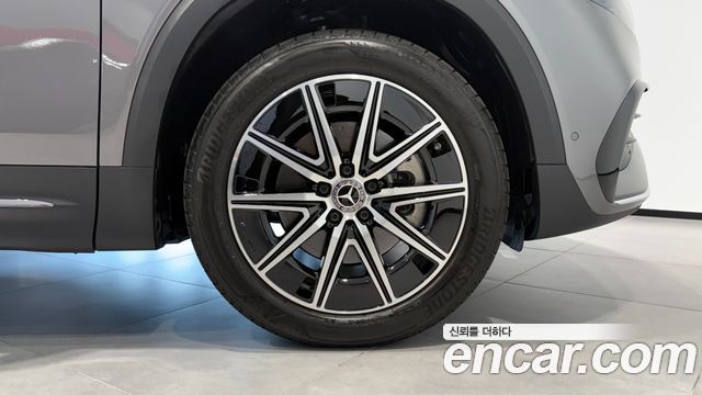 Mercedes-Benz EQB EQB300 4MATIC AMG Line — пробег 1 035 км — фото 5 из 5