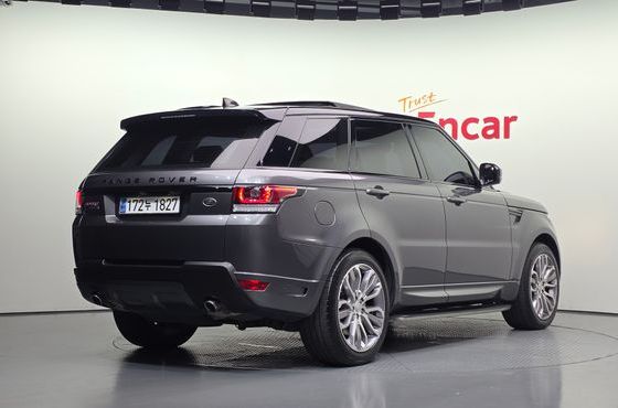Land Rover Range Rover Sport 3.0 SDV6 AB Dynamic — пробег 121 898 км — фото 2 из 5