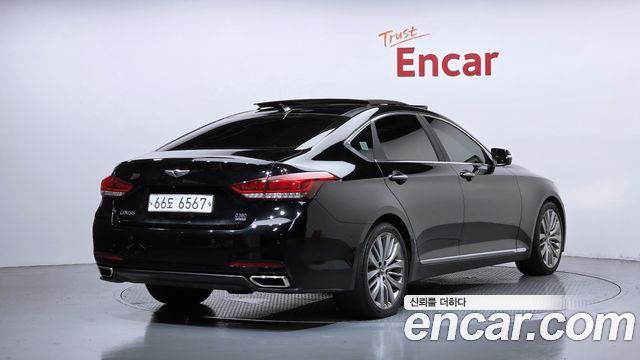 Hyundai Genesis из Кореи Encar
