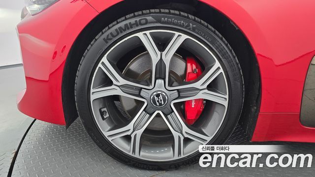 Kia Stinger 2.0 Turbo AWD Platinum — пробег 137 315 км — фото 5 из 5