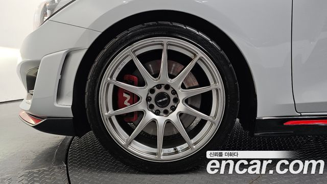 Hyundai Veloster 2.0 N — пробег 82 100 км — фото 5 из 5