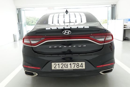 Hyundai Grandeur 2.4 Modern — пробег 105 007 км — фото 4 из 5