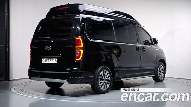 Hyundai Starex 4WD Limousine — пробег 82 297 км — фото 2 из 5