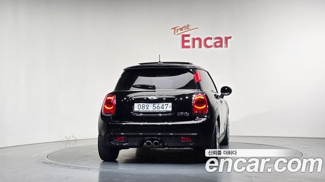 Mini Cooper Standard Third Generation — пробег 67 763 км — фото 4 из 5