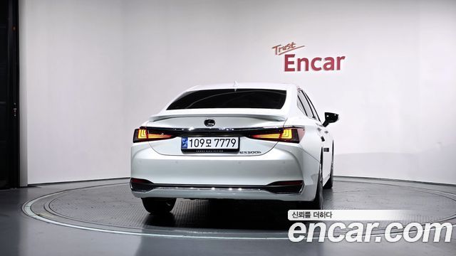 Lexus ES из Кореи Encar
