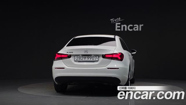 Mercedes-Benz A-Class из Кореи Encar