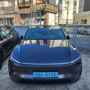 Tesla Model Y Long Range AWD — пробег 13 272 км — фото 3 из 5