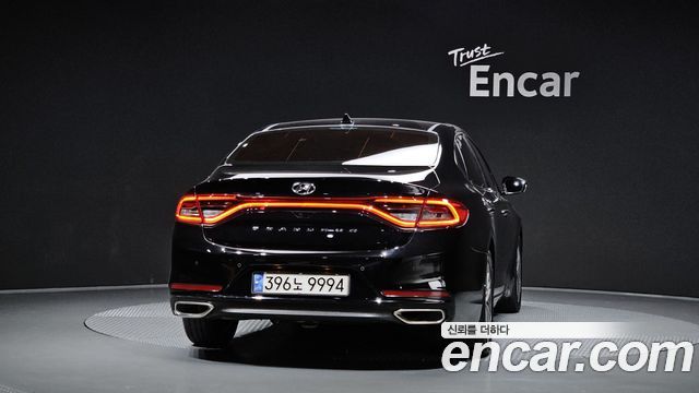 Hyundai Grandeur из Кореи Encar