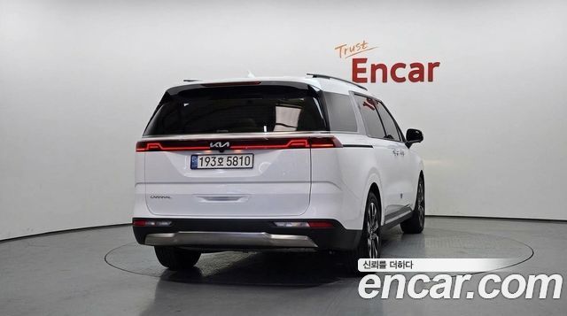 Kia Carnival Gasoline 9-Seater Noblesse — пробег 108 240 км — фото 4 из 5