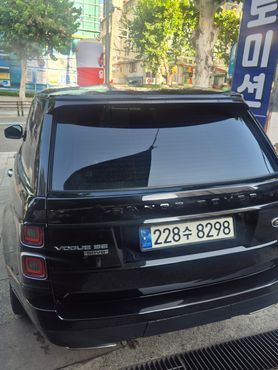 Land Rover Range Rover 4.4 SDV8 Vogue SE DIESEL — пробег 104 000 км — фото 4 из 5