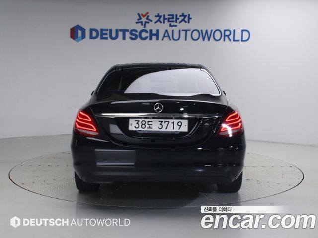 Mercedes-Benz C-Class из Кореи Encar