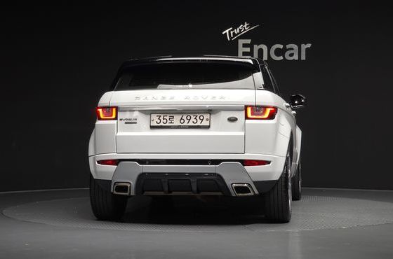 Land Rover Range Rover Evoque 2.0 TD4 AB — пробег 115 893 км — фото 4 из 5