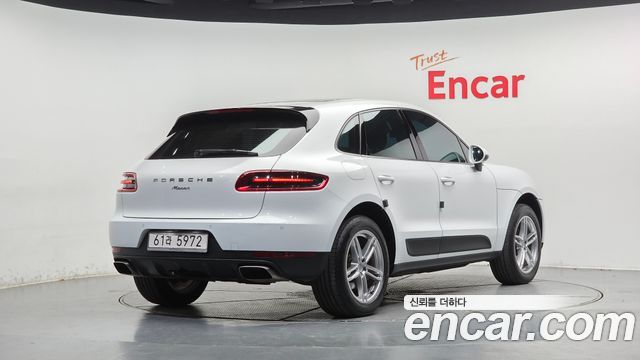 Porsche Macan 2.0 95B — пробег 132 759 км — фото 2 из 5