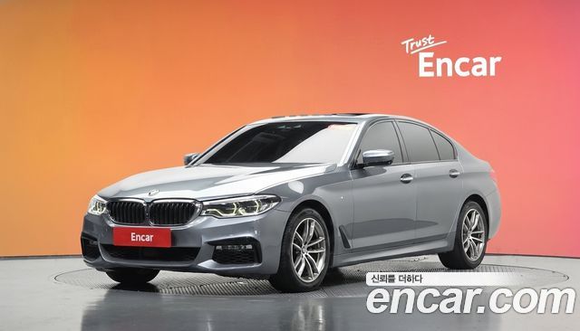 BMW 5-Series 520d xDrive M Sport Package Plus — пробег 108 749 км — фото 1 из 5
