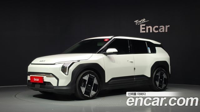 Kia EV3 из Кореи Encar