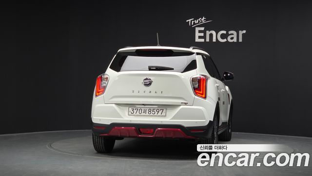Ssangyong TIBOLI из Кореи Encar